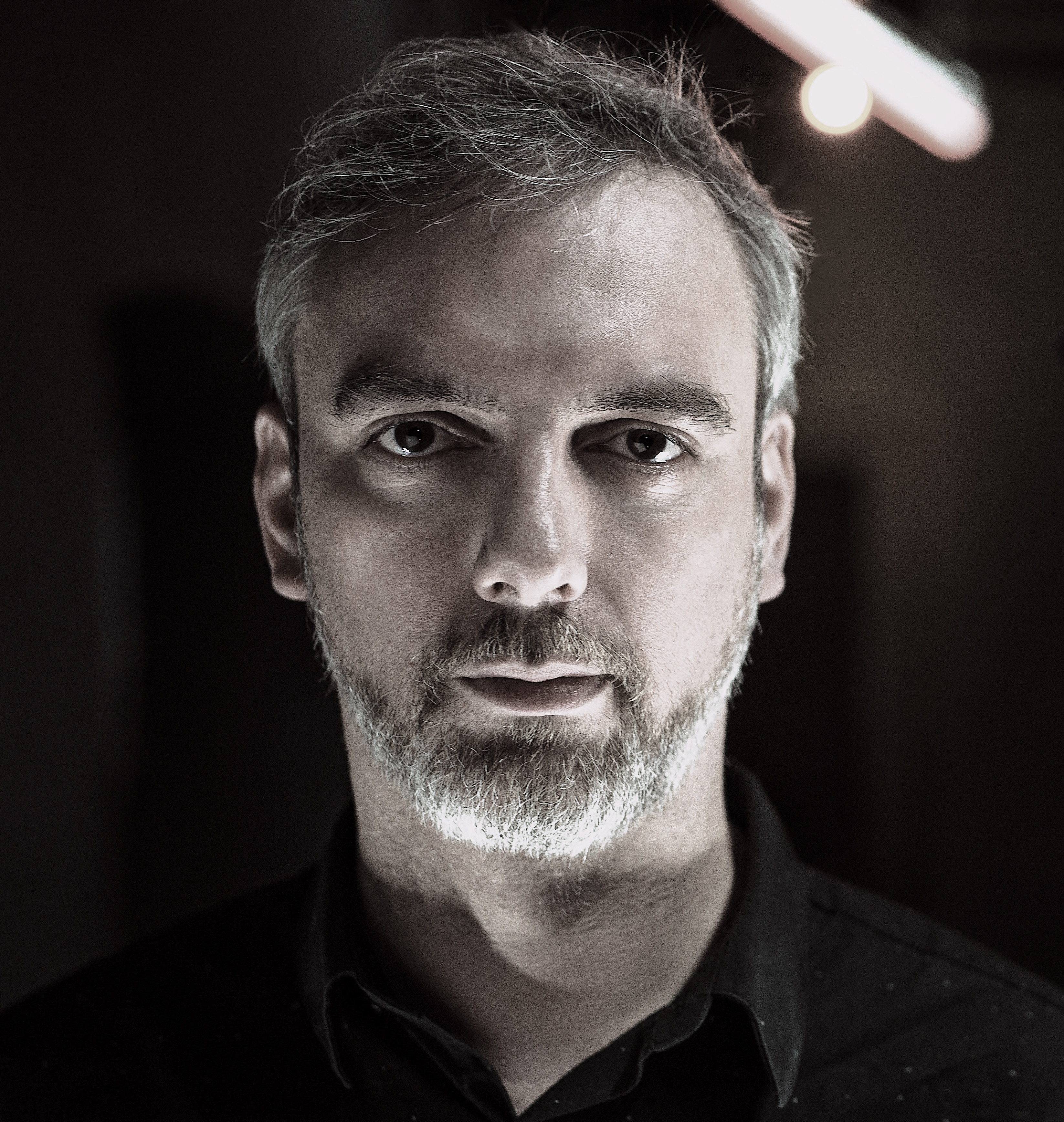 Frankey Beckers - House / Deep House artist offering music feedback on Echio