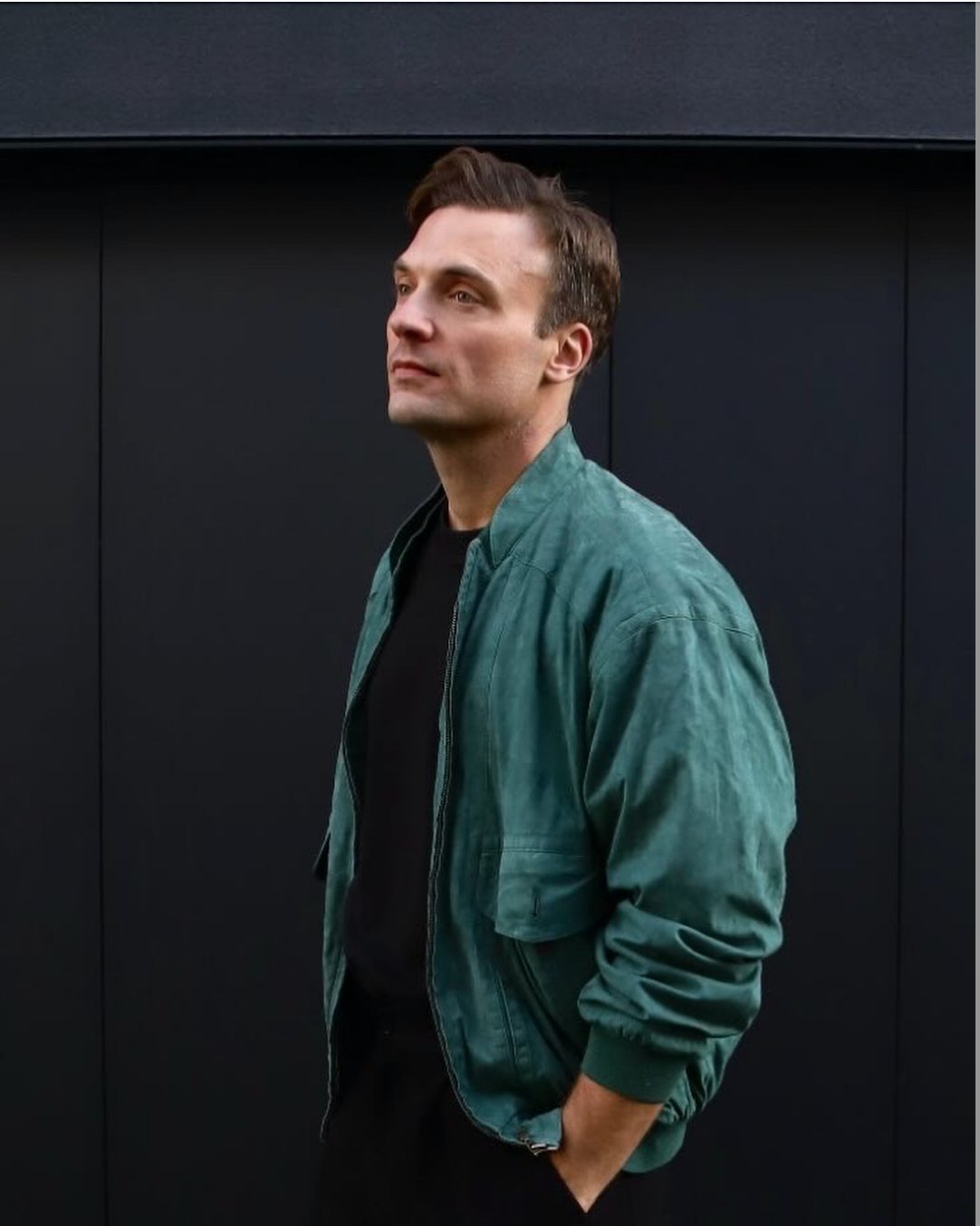 David Hasert - Indie Dance / Disco artist offering music feedback on Echio